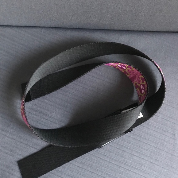 NWOT Skull and Crossbones Nylon belt - Picture 5 of 7